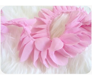 Chiffon Rüschenborte 48mm breit - rosa oder weiß